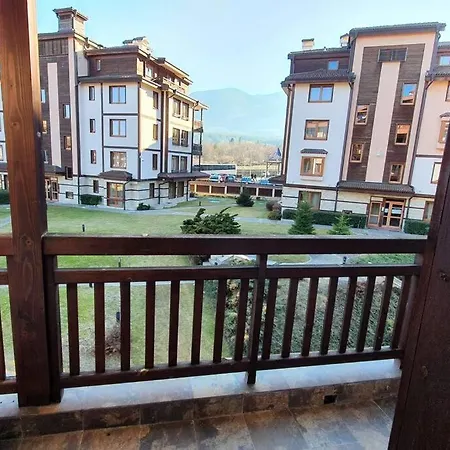 Apartment Prime Location